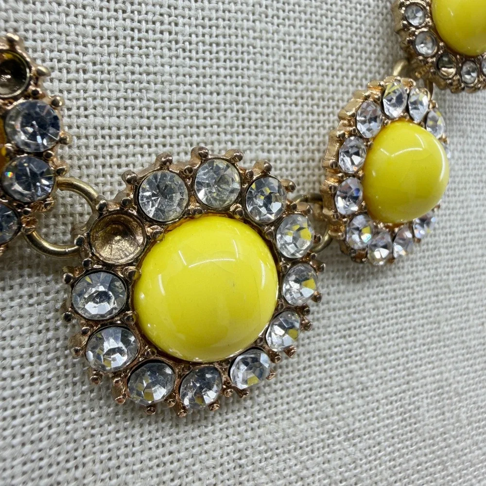 Yellow Cabochon Clear Rhinestone Flower Gold Tone Statement Necklace Jewelry